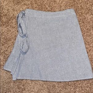 BRANDY MELVILLE WRAP SKIRT